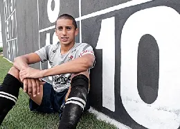 marquinhos seduto