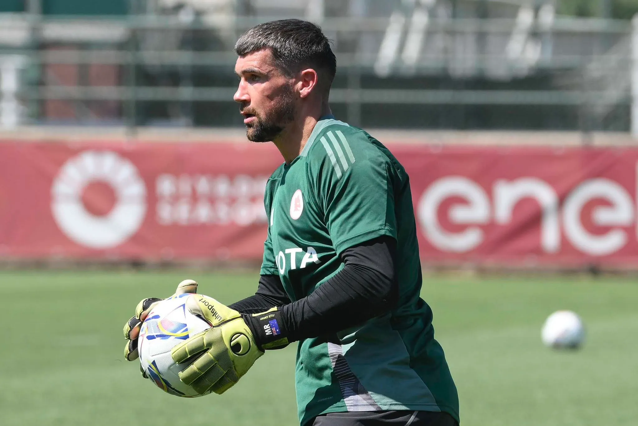 mathew ryan 1