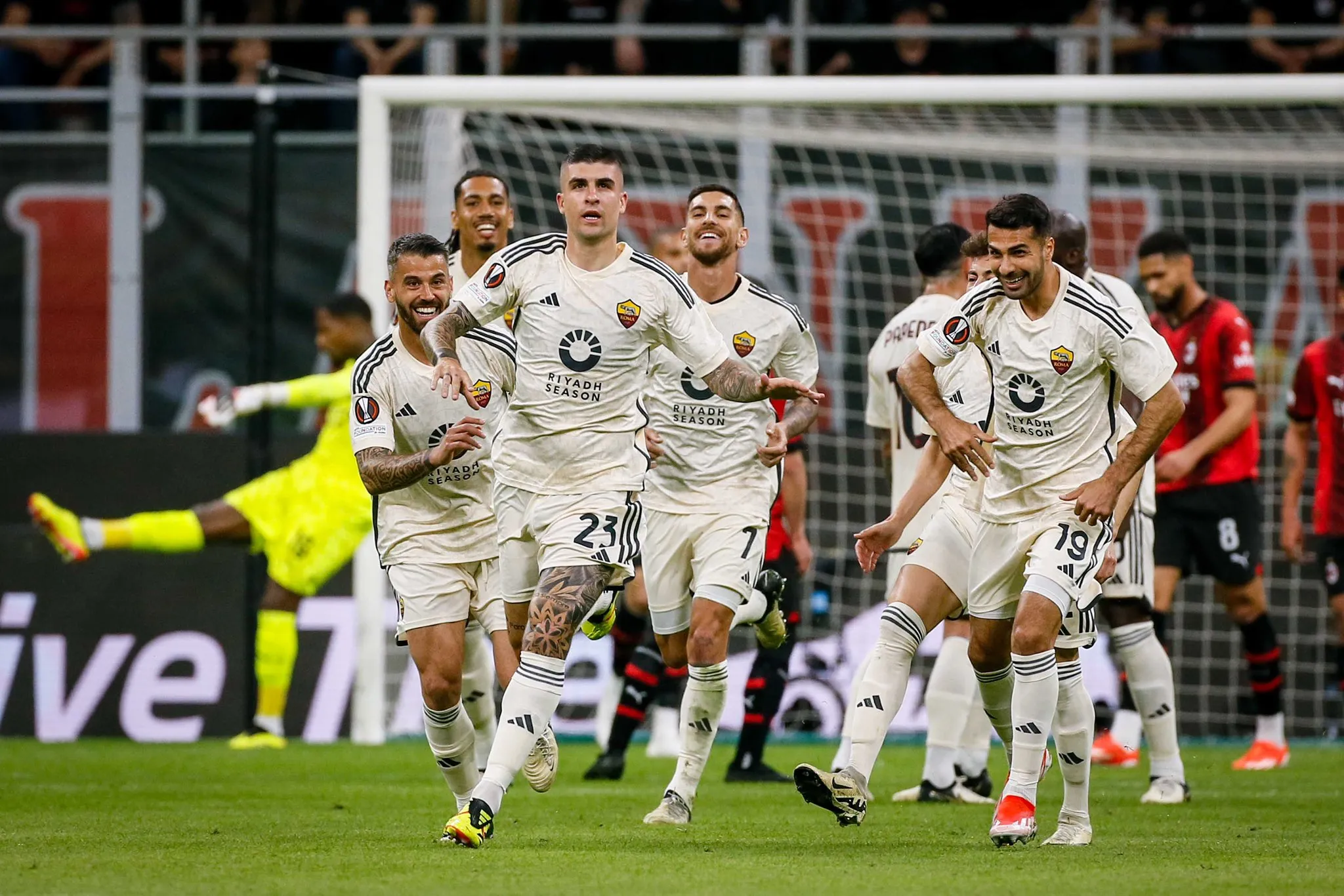 milan roma mancini squadra