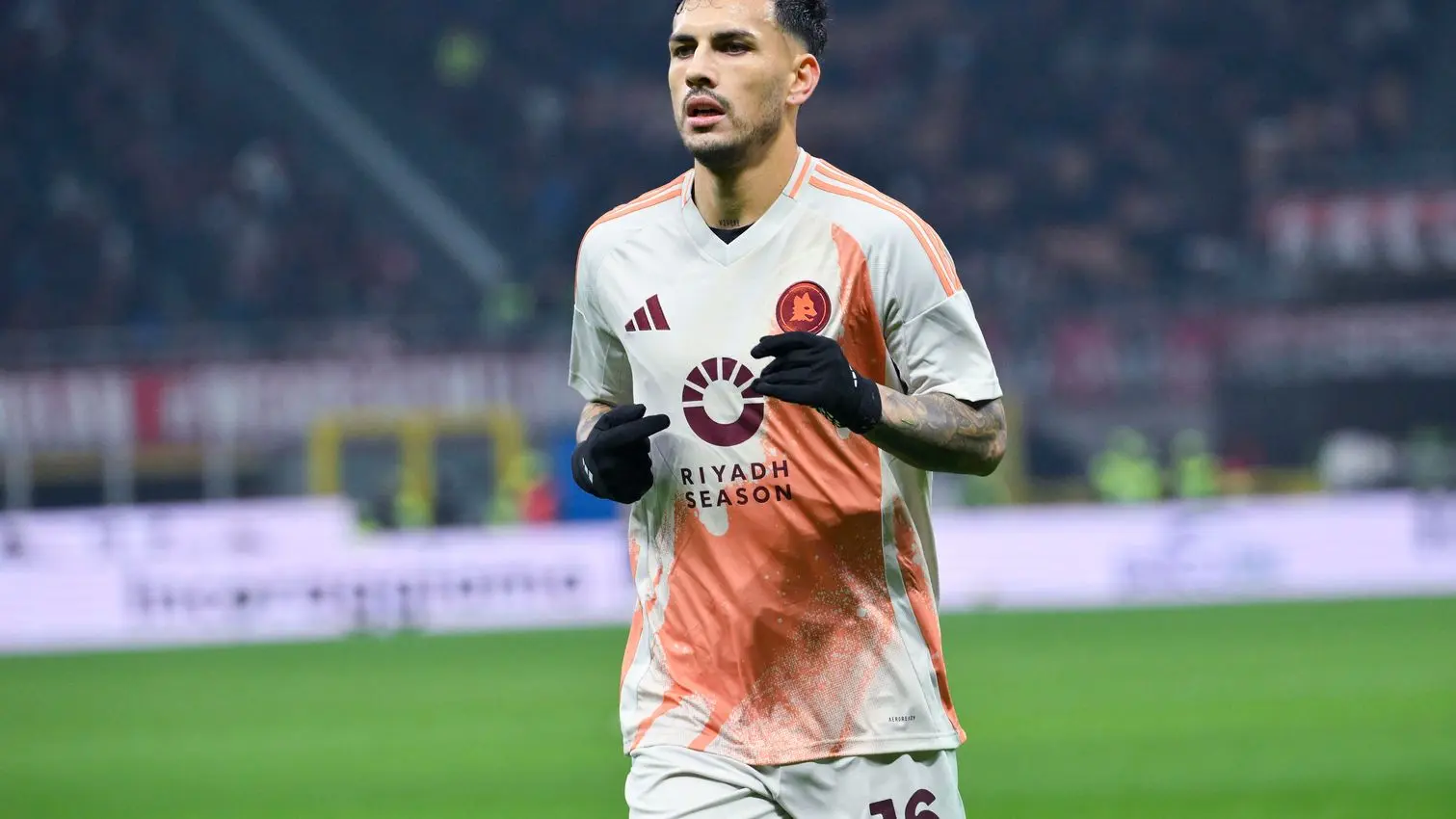 milan roma paredes
