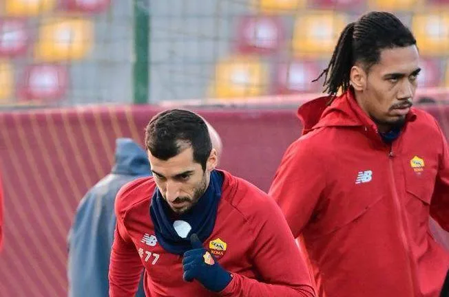 mkhitaryan smalling roma copia