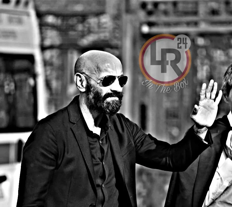 monchi in the box bussi