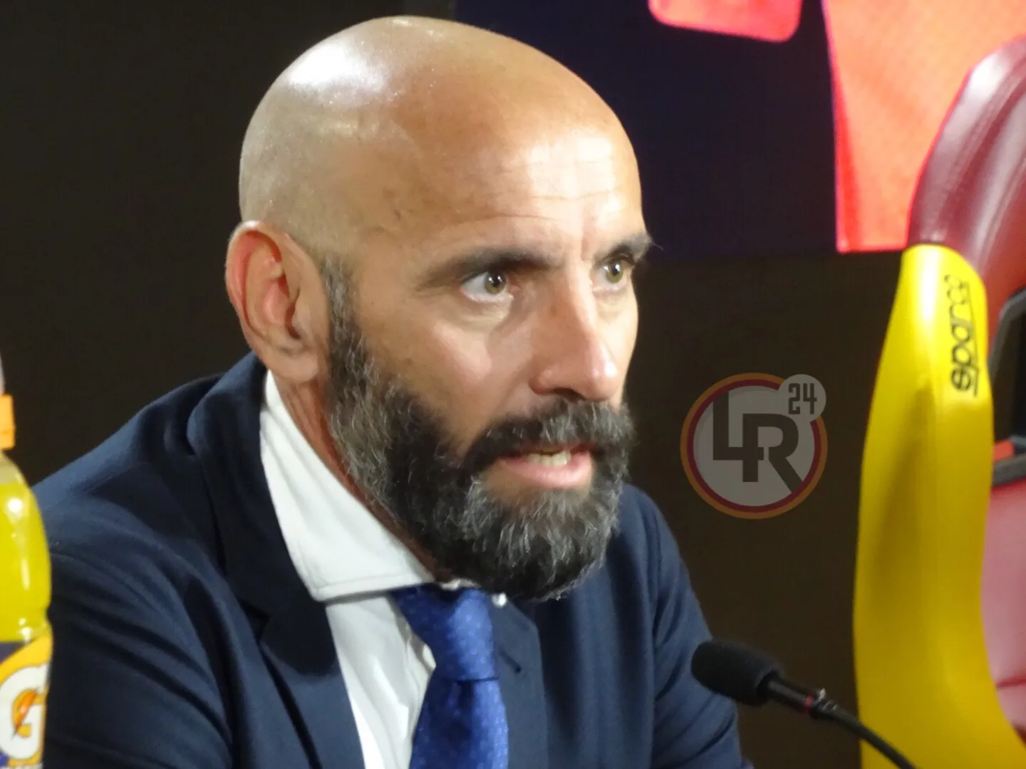 monchi parla conf stampa