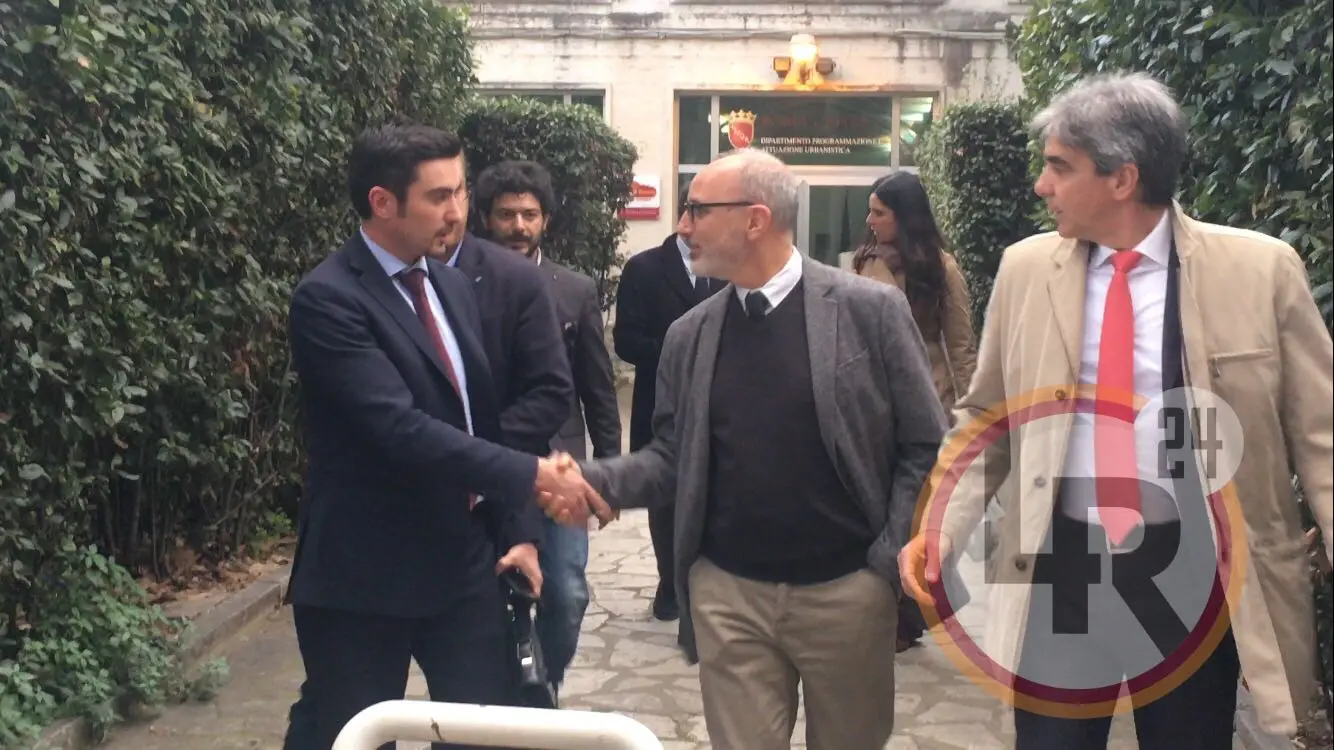 montuori stretta mano meleo iorio
