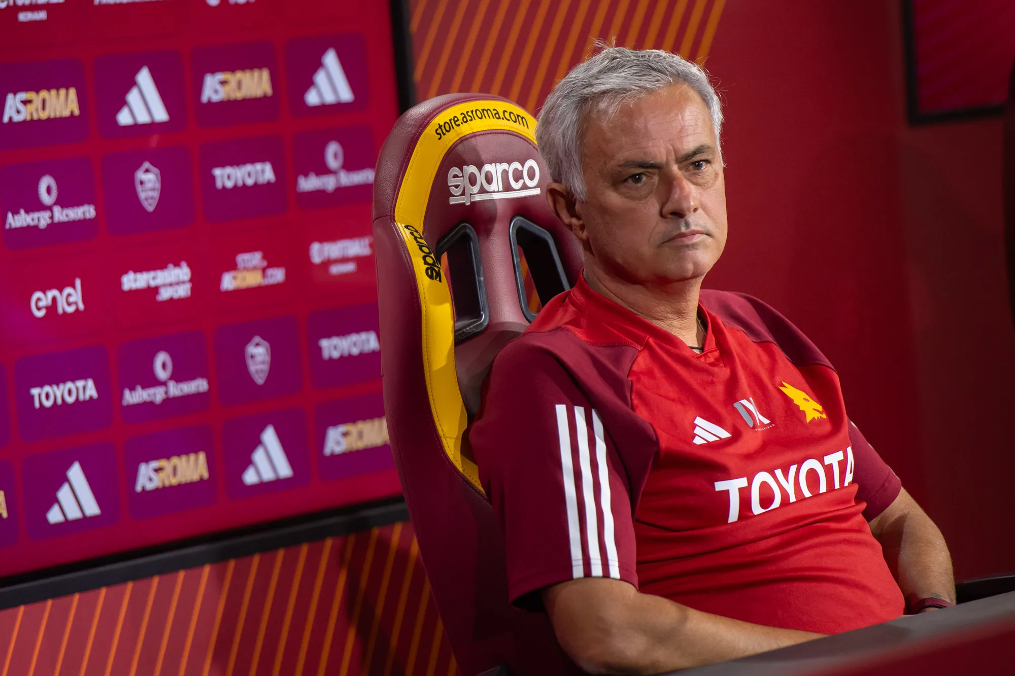 mourinho conf