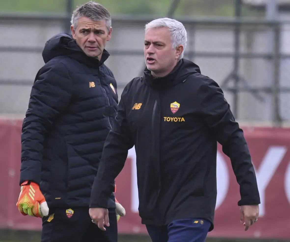 mourinho e nuno santos trigoria
