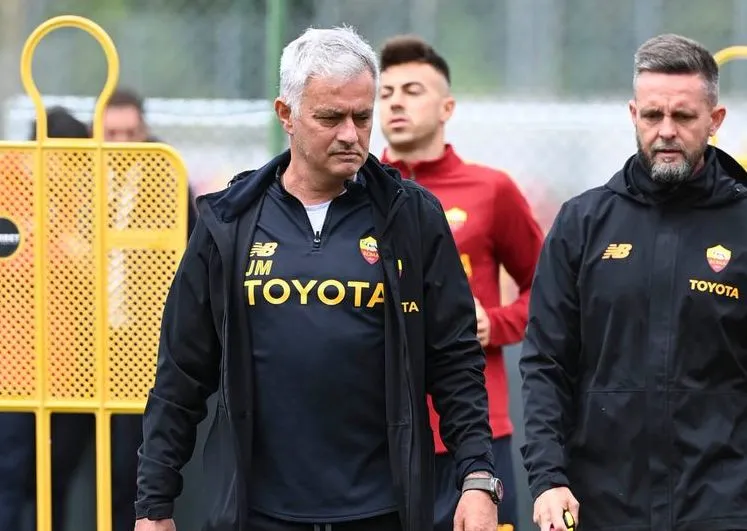 mourinho e rapetti trigoria