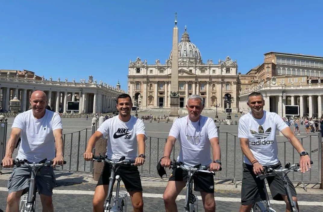 mourinho e staff