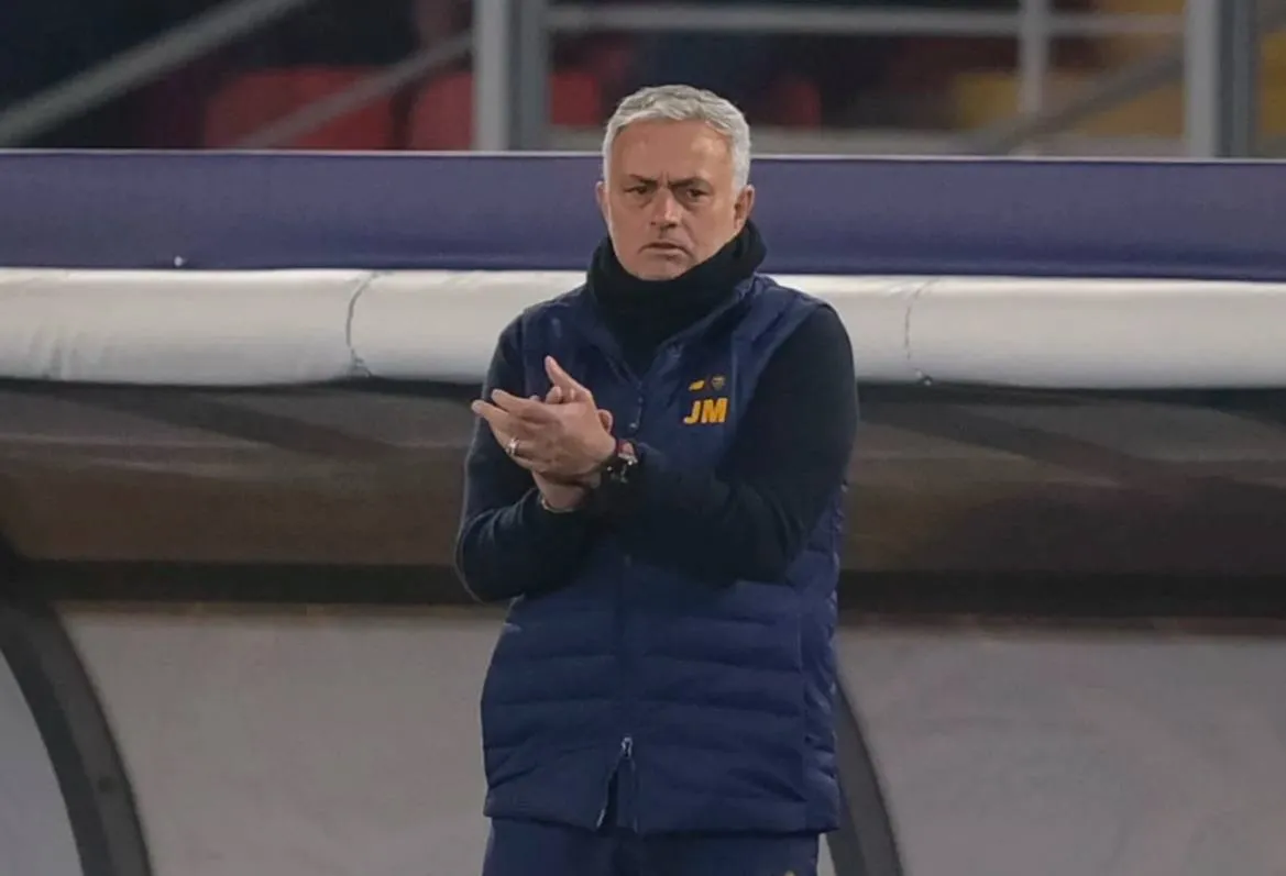 mourinho lecce roma