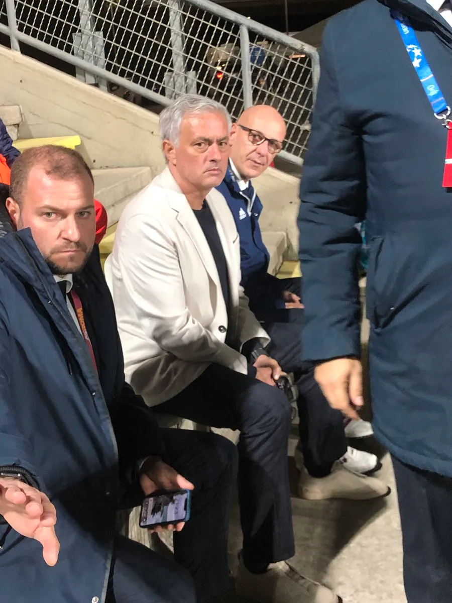 mourinho roma ajax