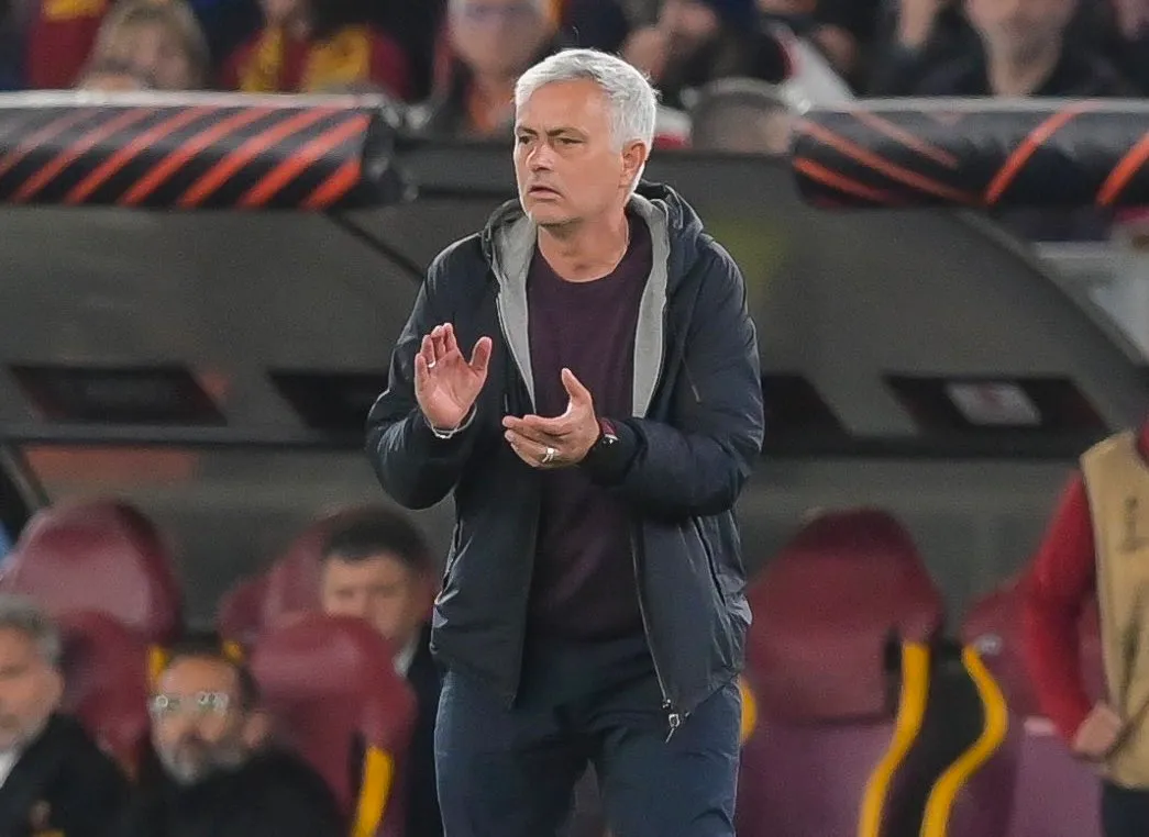 mourinho roma bayer