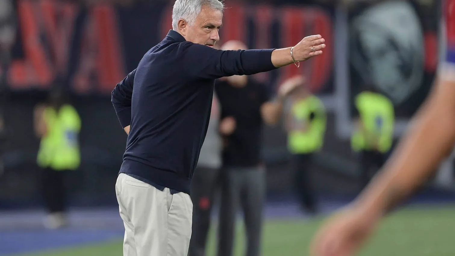 mourinho roma milan