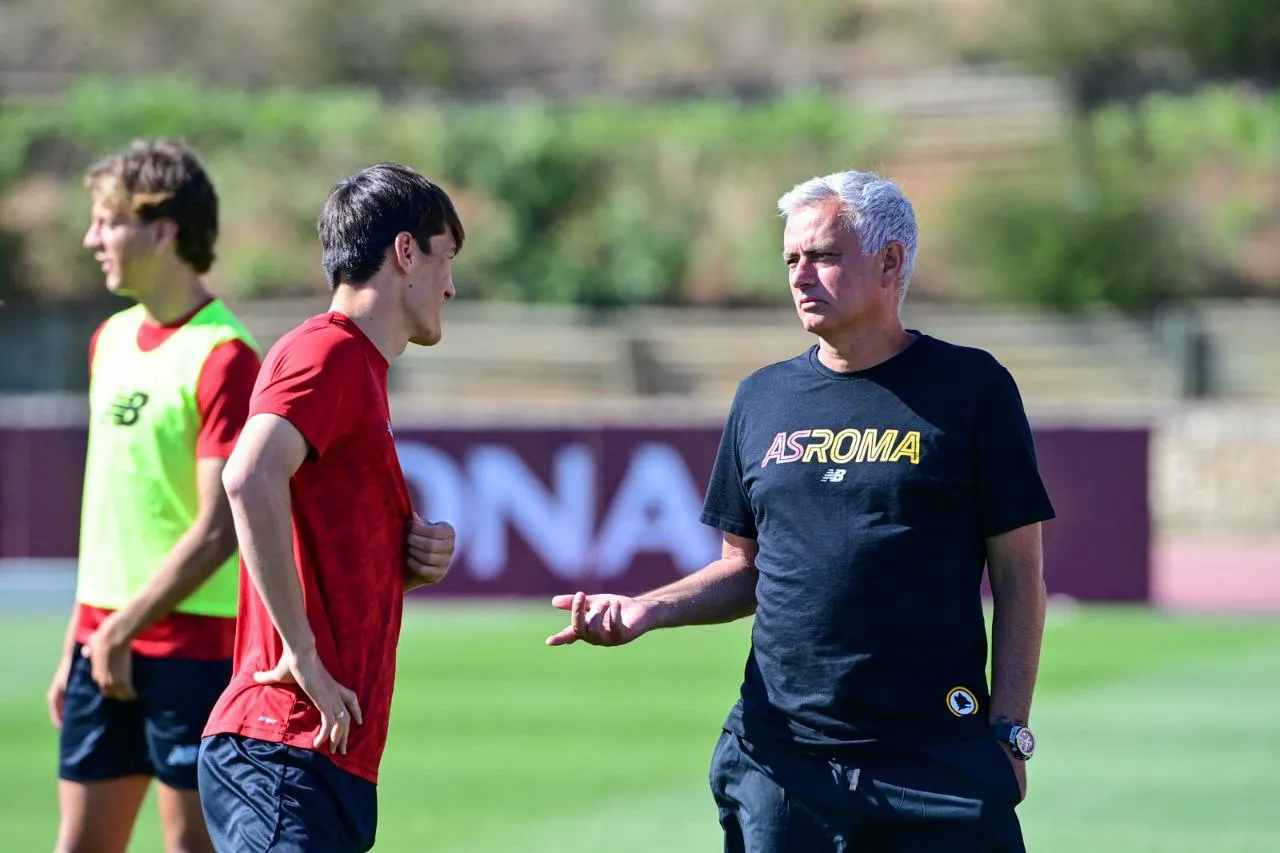 mourinho shomurodov