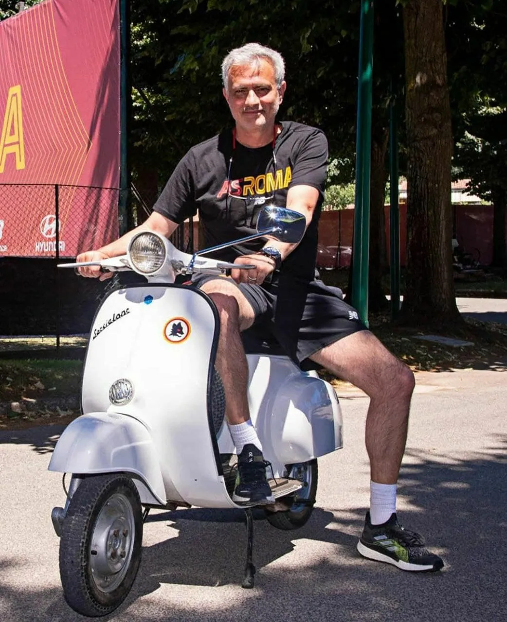 mourinho vespa