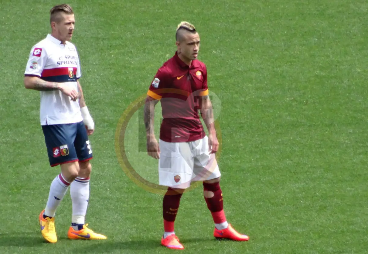 nainggolan azione roma genoa