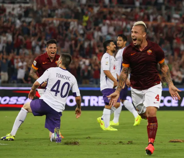 nainggolan esulta roma fiorentina