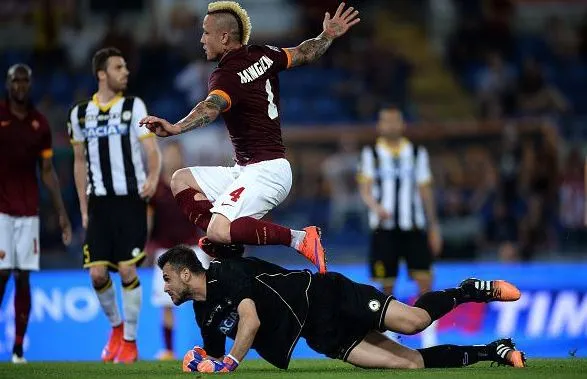 nainggolan karnezis roma udinese 17052015