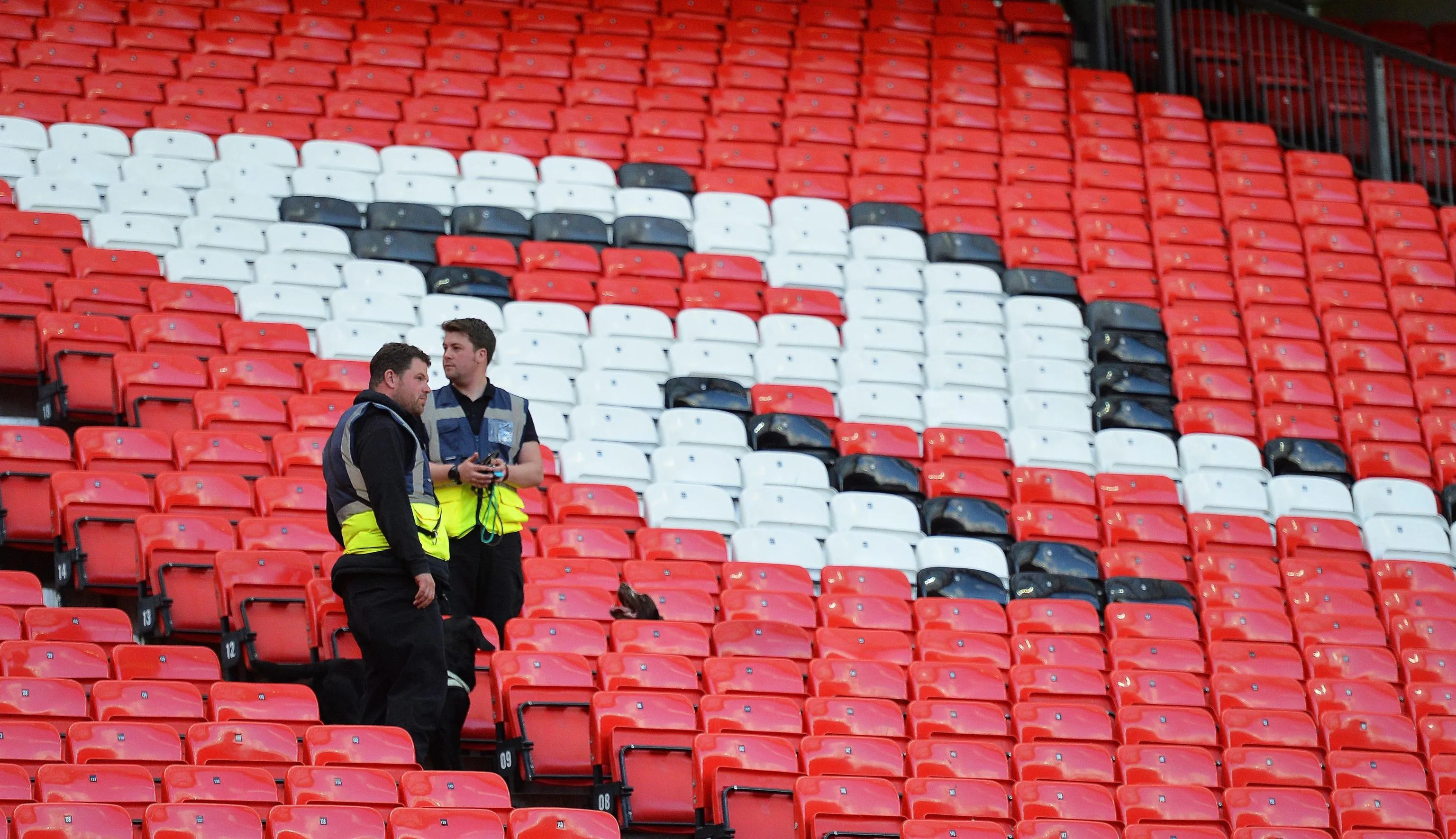 old trafford tribune