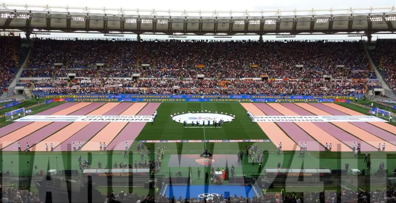 olimpico campo teloni bentornata champions roma juve 110514