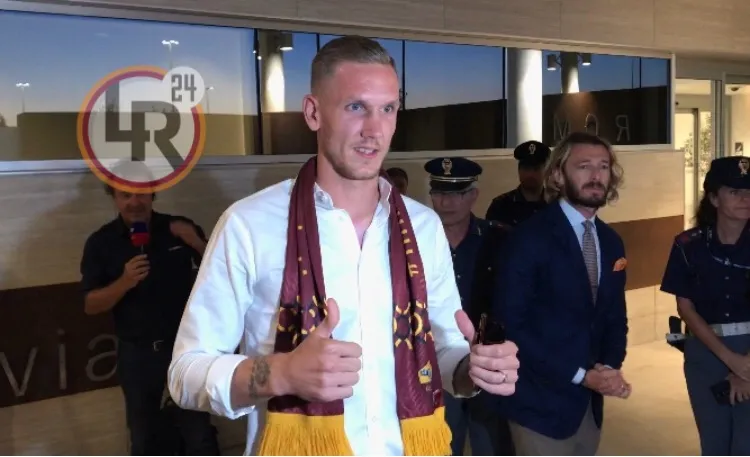 olsen con sciarpa roma