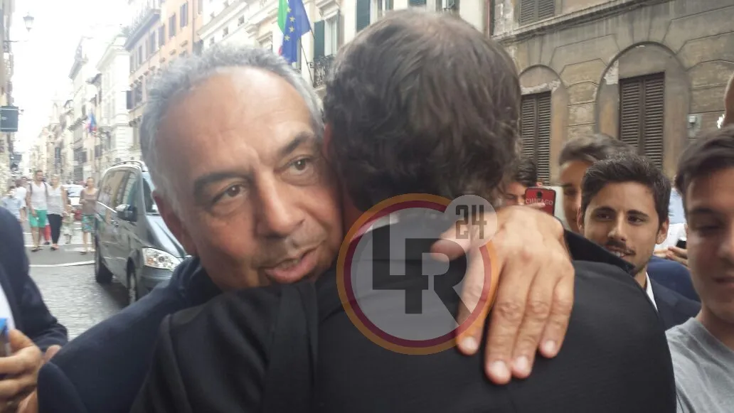 pallotta garcia abbraccio 2