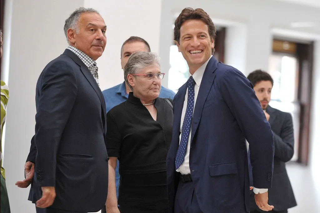 pallotta parnasi sorridenti