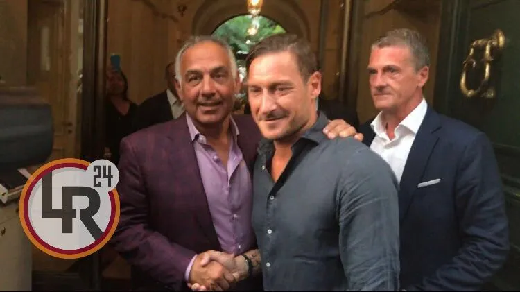 pallotta totti stretta mano 2