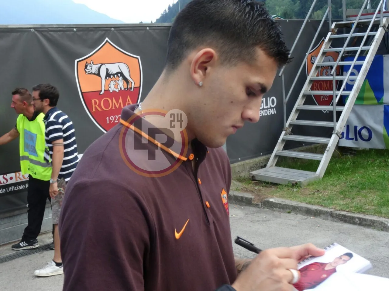 pinzolo paredes autografi