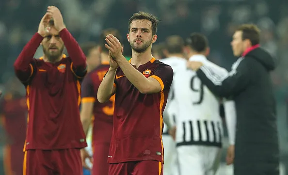 pjanic applauso juve roma