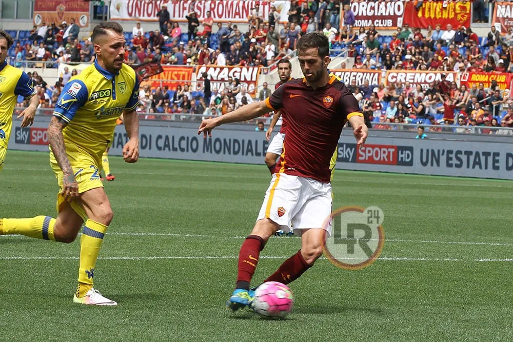 pjanic tiro del gol lr24