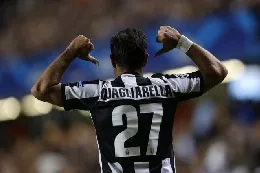 quagliarella esulta da dietro