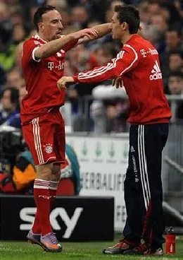 ribery20abbraccia20klose20bayern