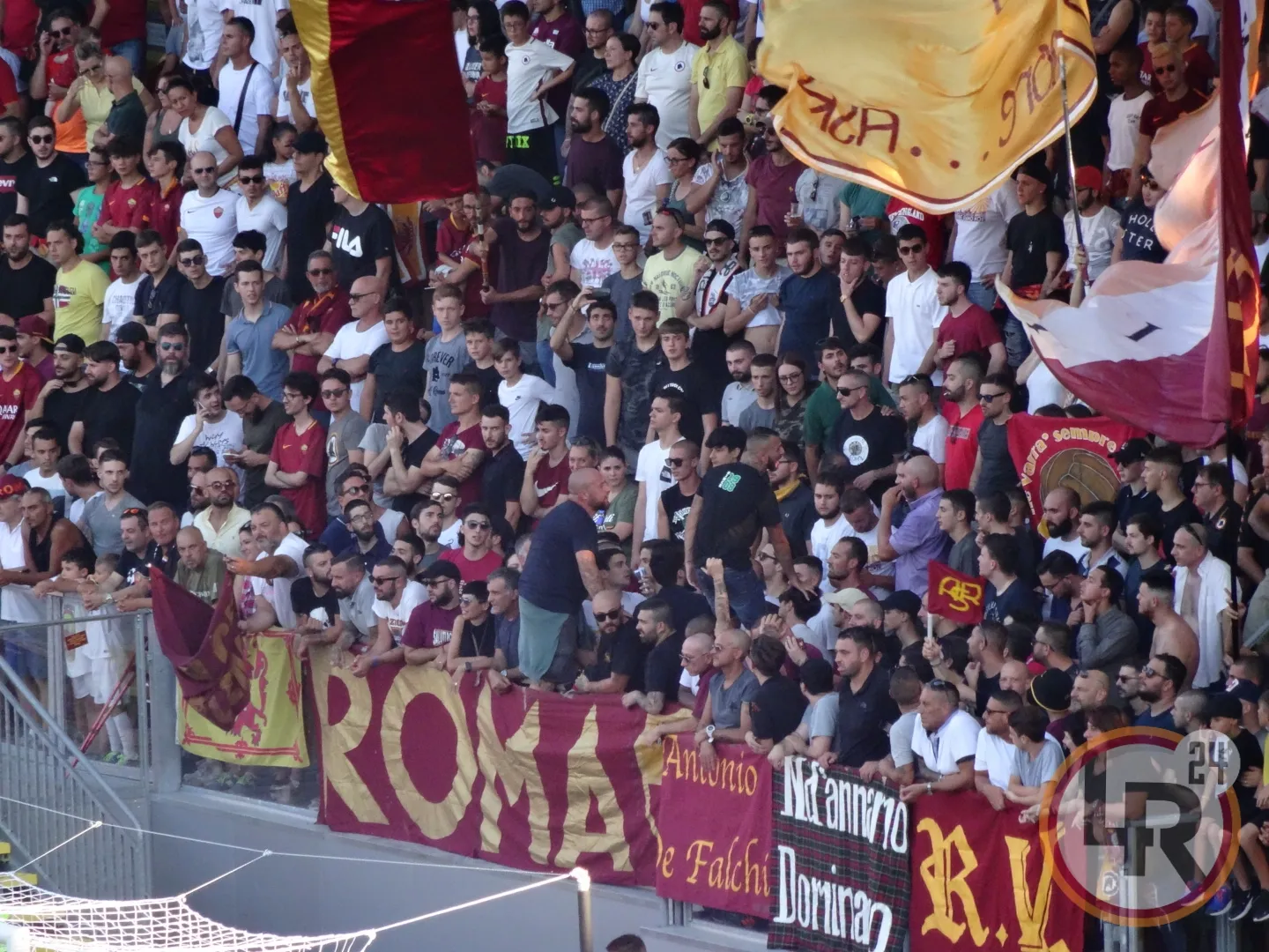 roma avellino curva sud stirpe a frosinone