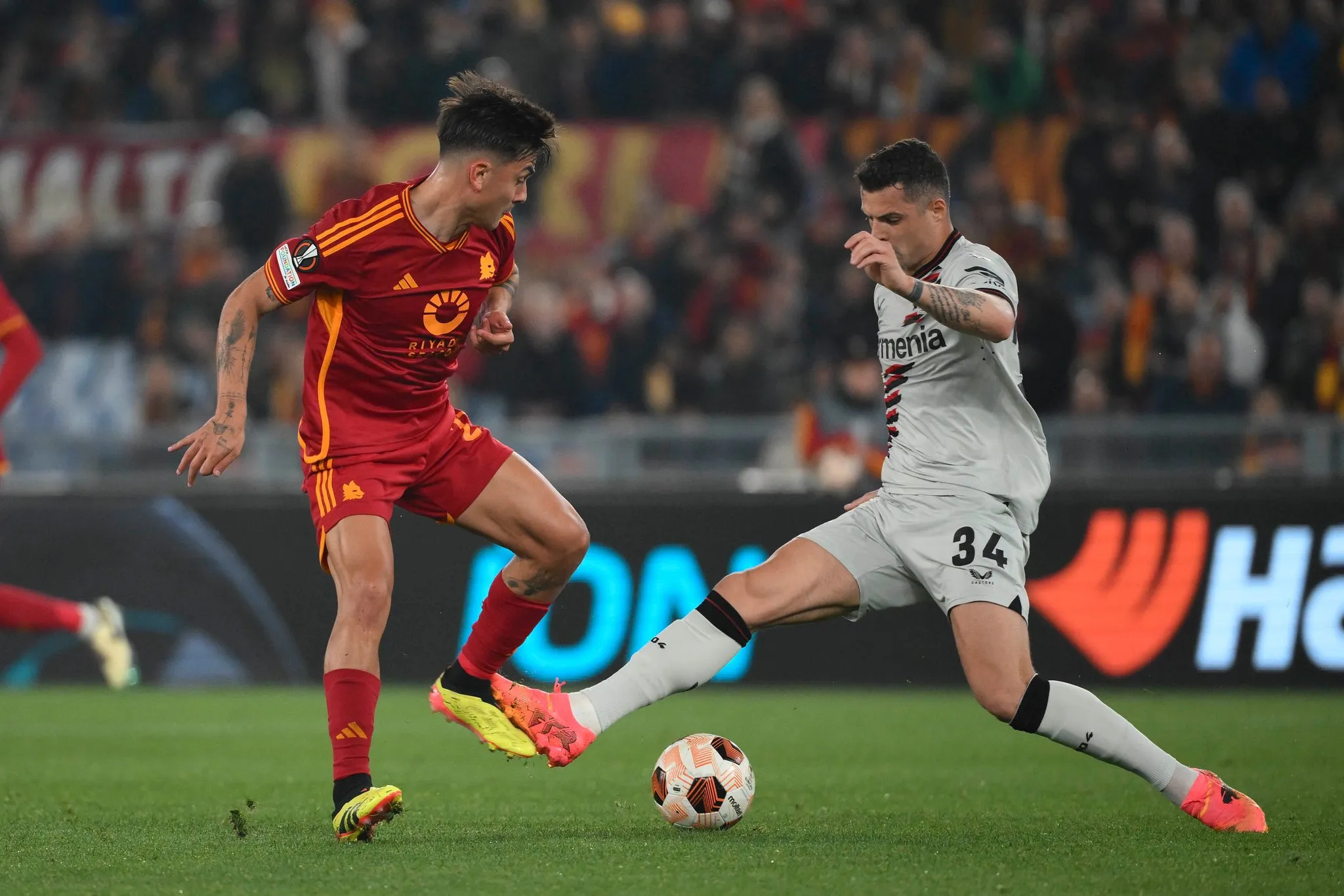 roma bayer leverkusen dybala xhaka
