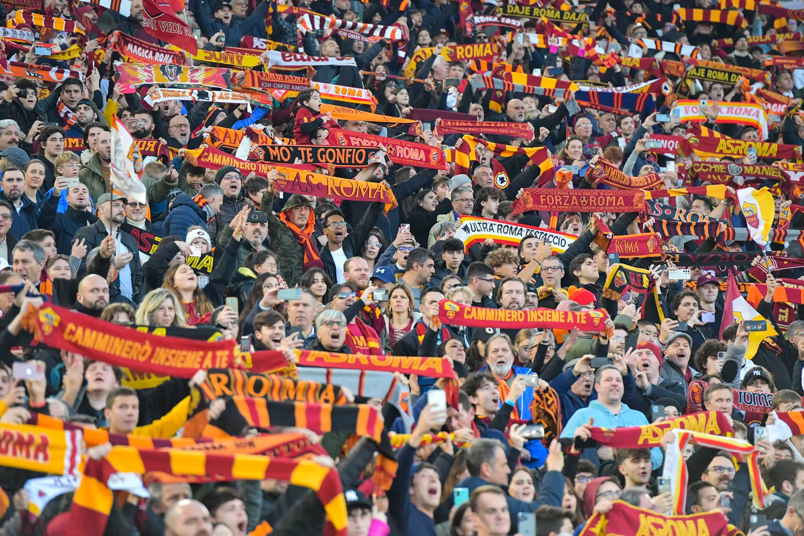 roma bologna tifosi stadio olimpico