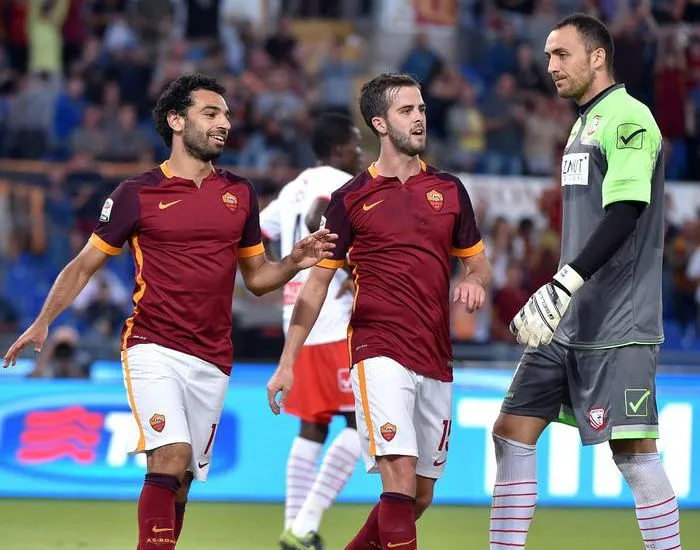 roma carpi esultanza pjanic salah