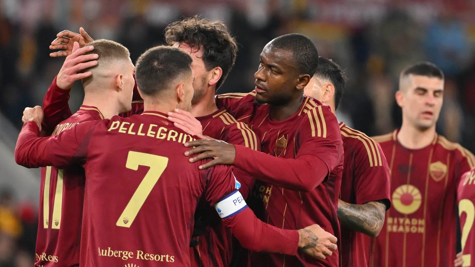 roma genoa esultanza squadra 1