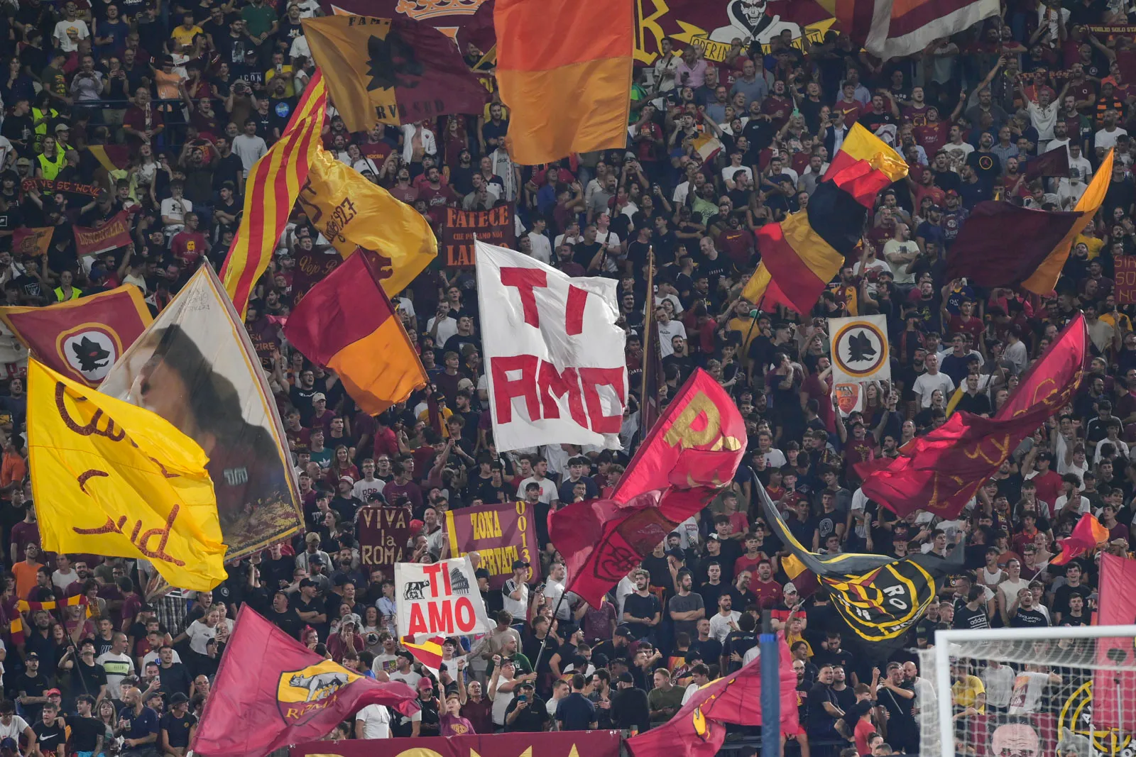 roma helsinki tifosi