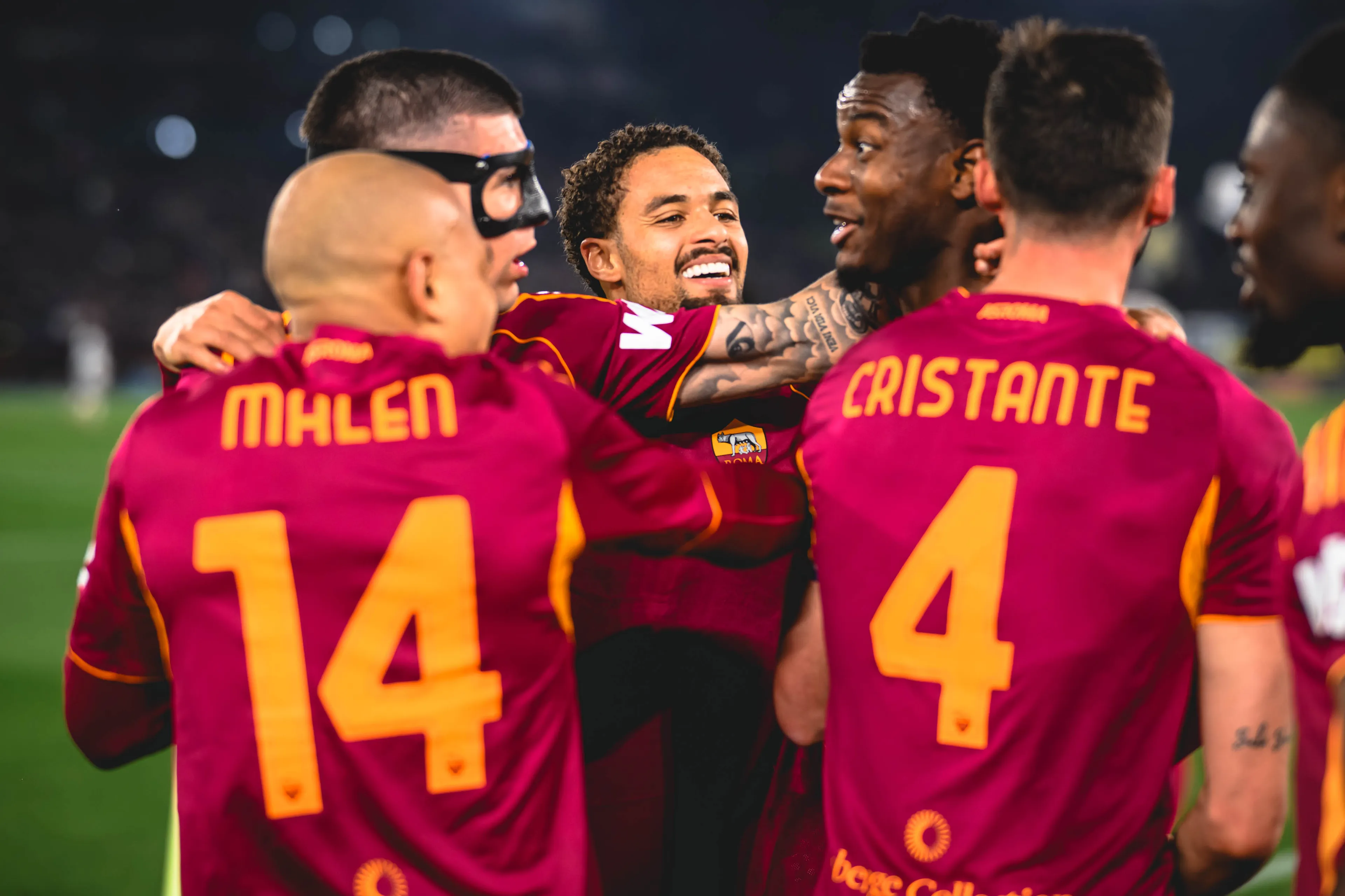 roma juventus esultanza squadra 2