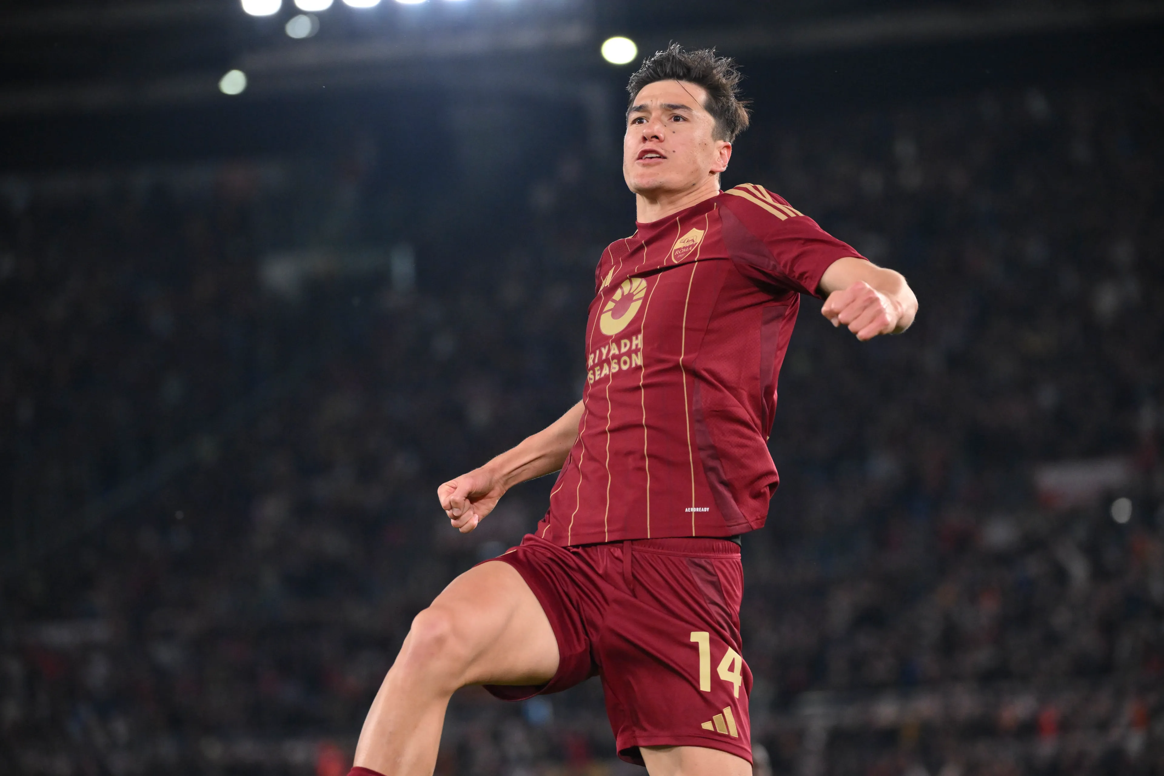 roma juventus shomurodov 1