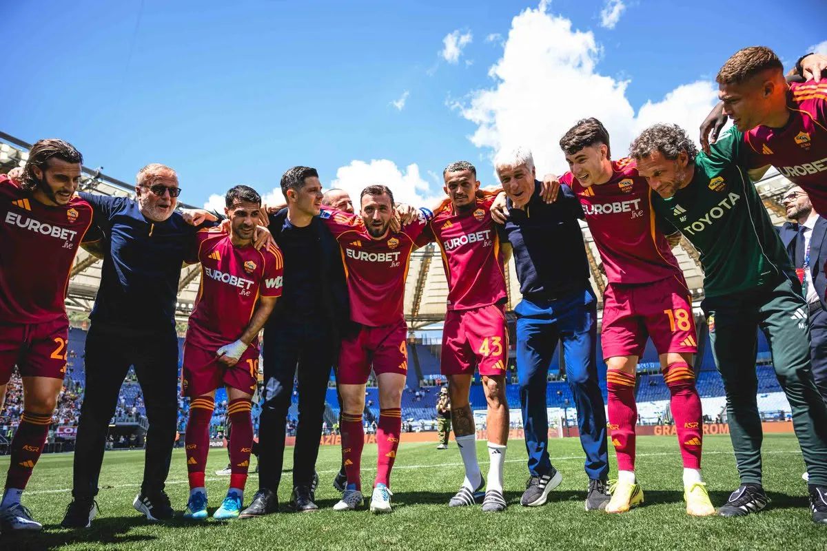 roma lazio esultanza squadra 3