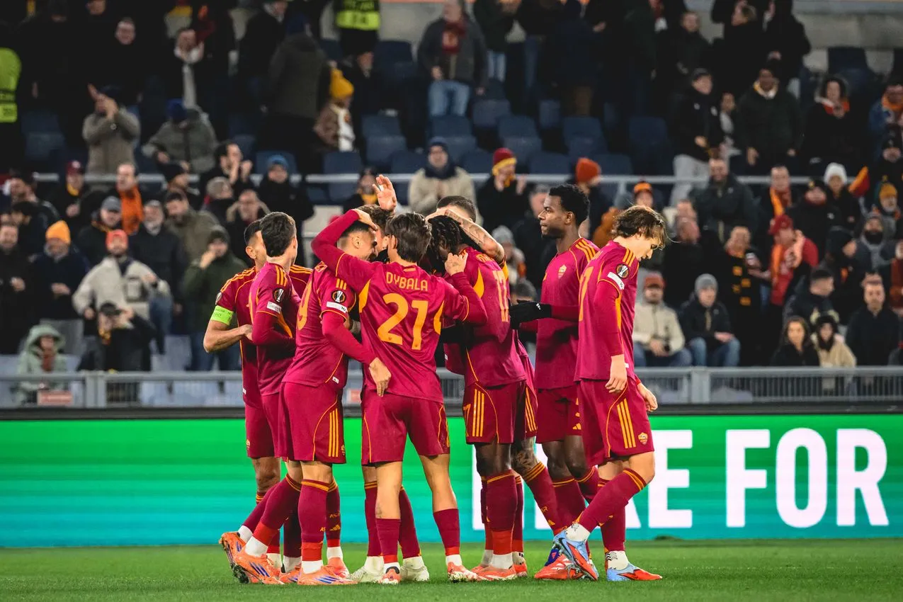 roma midtjylland esultanza squadra