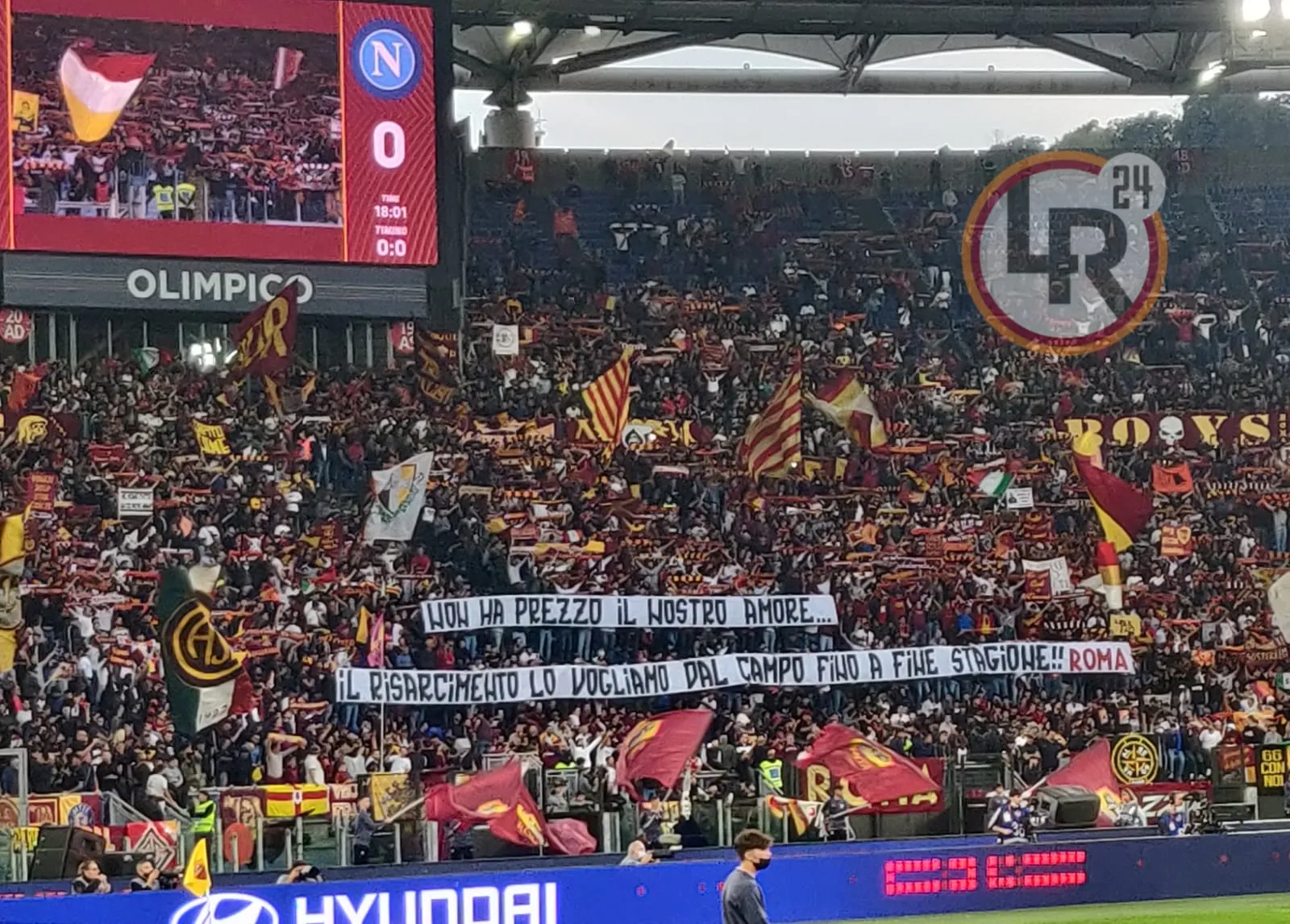 roma napoli striscione