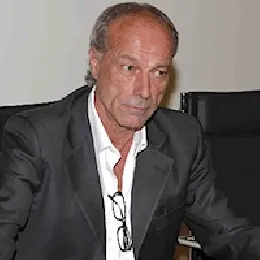 sabatini20giacca20e20camicia20con20occhiali