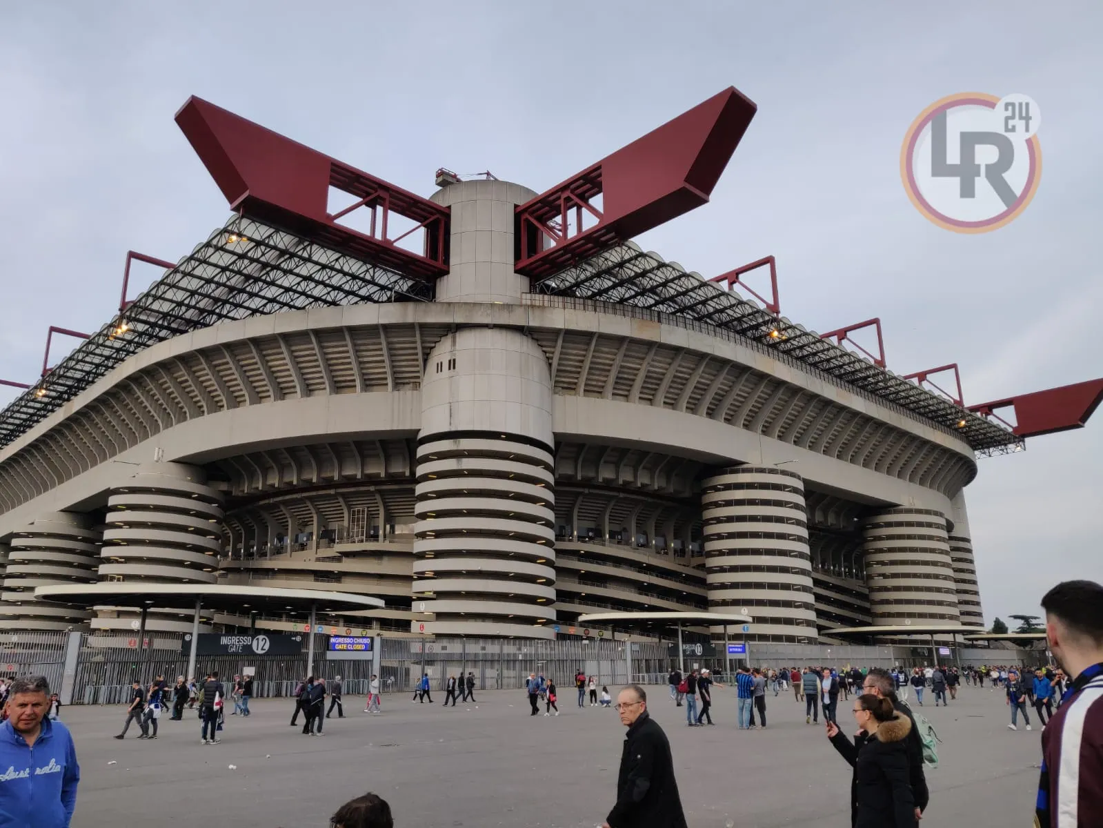san siro esterno 2