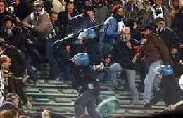 scontri20tifosi20polizia20tribuna