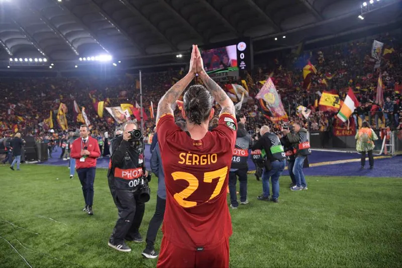 sergio oliveira esulta roma leicester