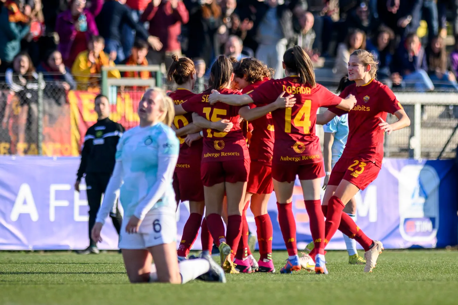 serie a femminile roma inter squadra esultanza 1
