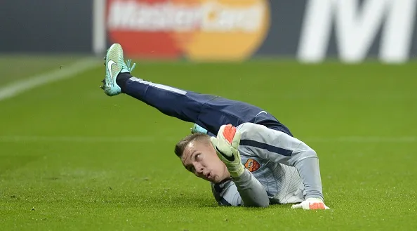 skourpski tuffo di lato bayern roma 05112014