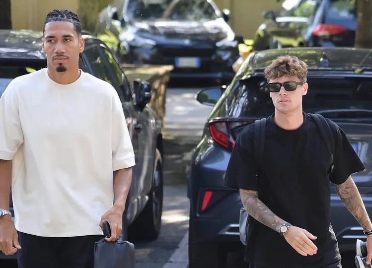 smalling e zalewski 2 trigoria